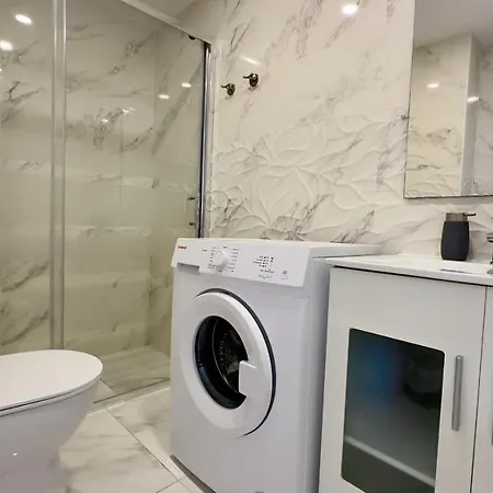 Piso En Rincon De Loix Con Un *