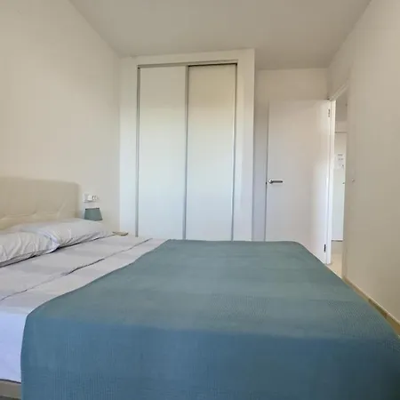 Апартаменты Piso En Rincon De Loix Con Un